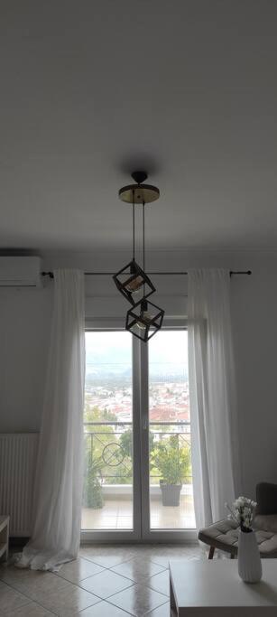 Διαμέρισμα Ιδανικό Για Εξορμήσεις Apartment Eleousa ภายนอก รูปภาพ