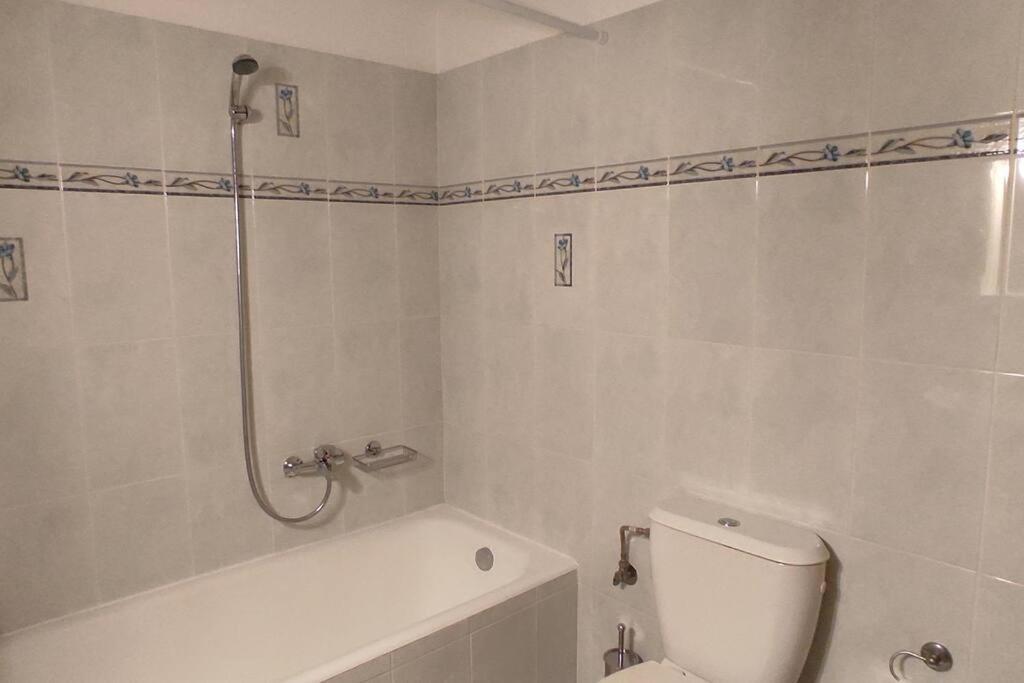 Διαμέρισμα Ιδανικό Για Εξορμήσεις Apartment Eleousa ภายนอก รูปภาพ