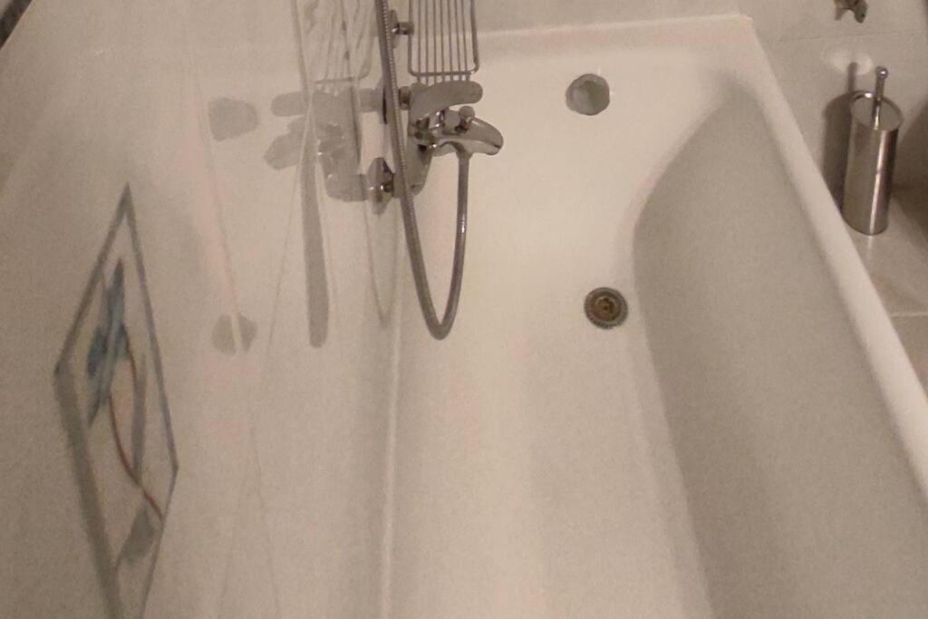 Διαμέρισμα Ιδανικό Για Εξορμήσεις Apartment Eleousa ภายนอก รูปภาพ